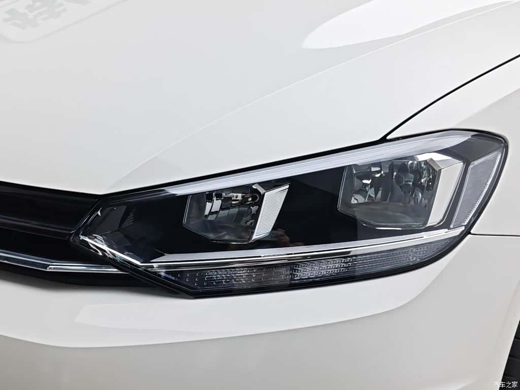 Volkswagen L, 2019 7
