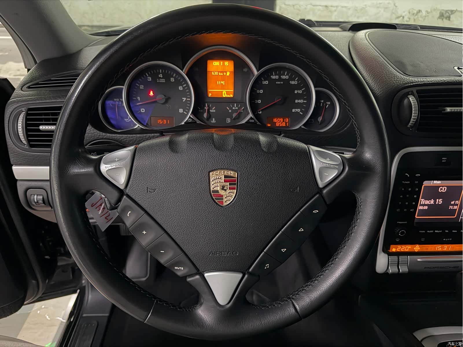 Porsche Cayenne, 2005 10