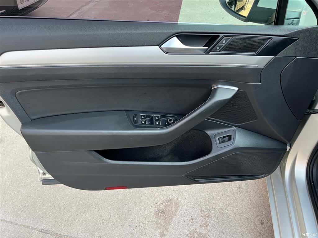Volkswagen Magotan, 2018 9