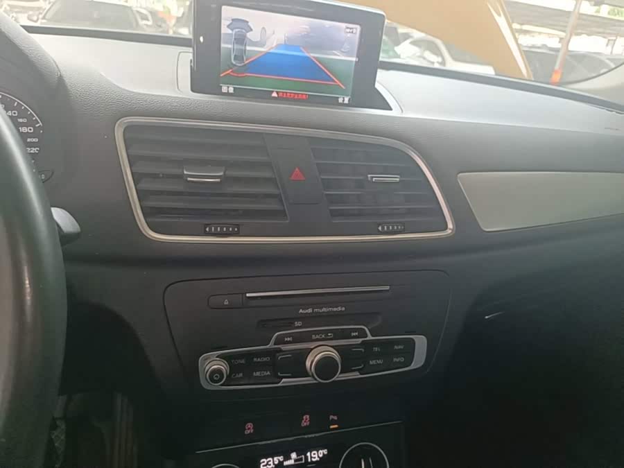 Audi Q3 2020, фото 8