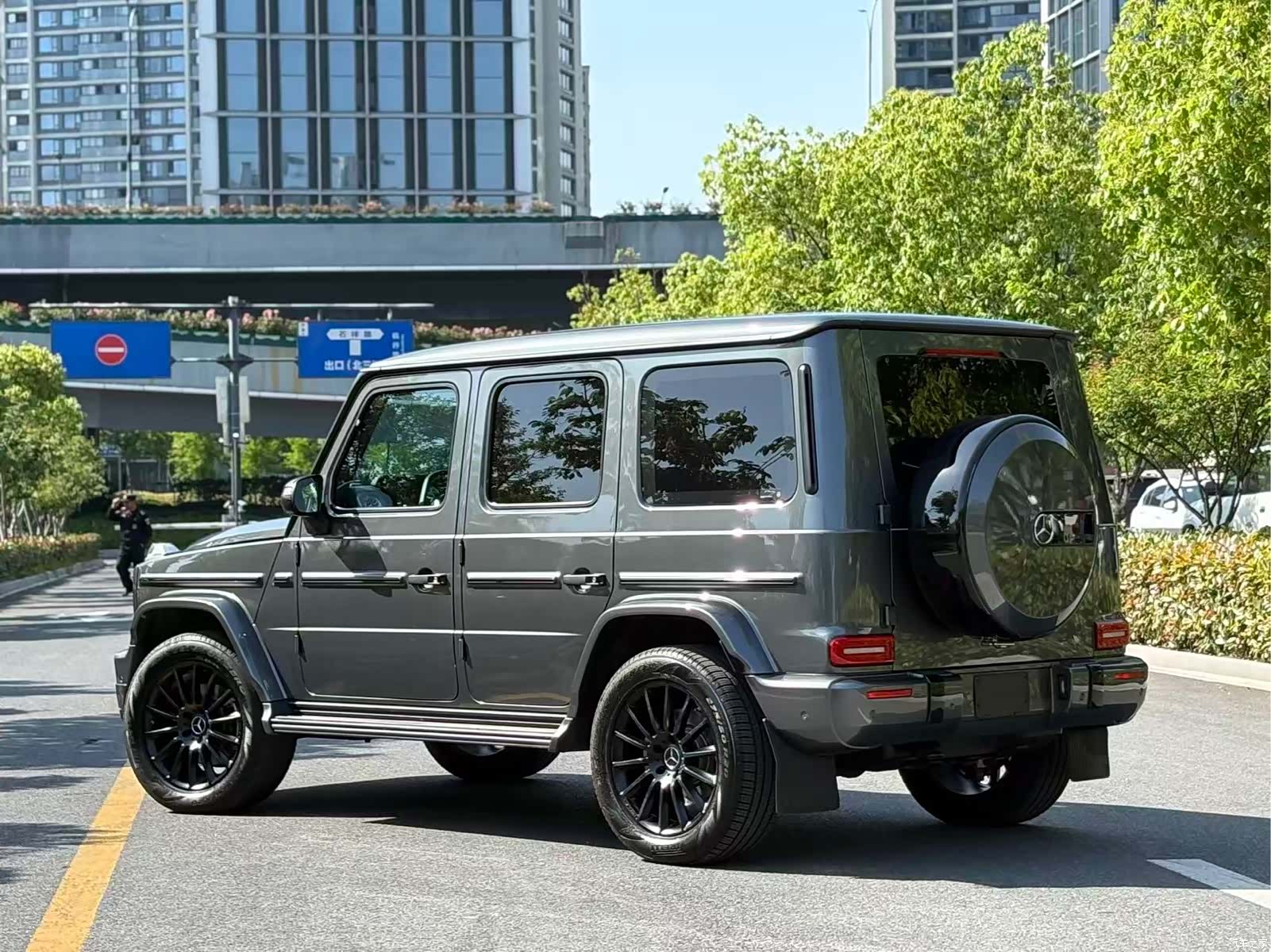 Mercedes-Benz G-Class, 2024 6