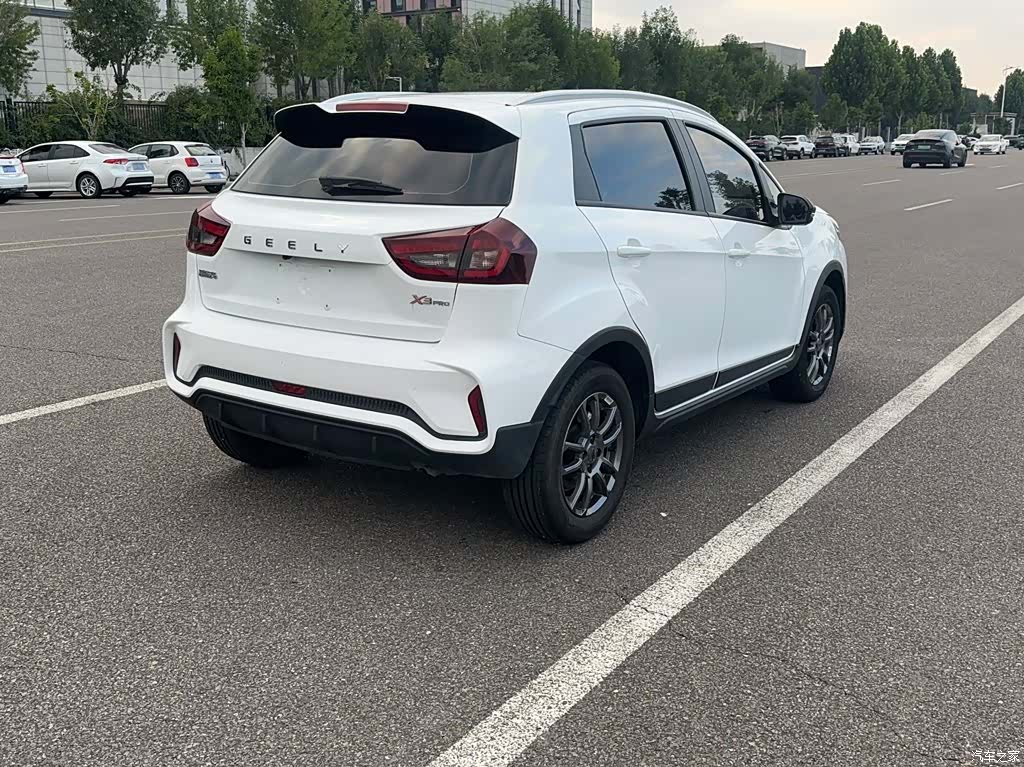 Geely X3, 2022 6