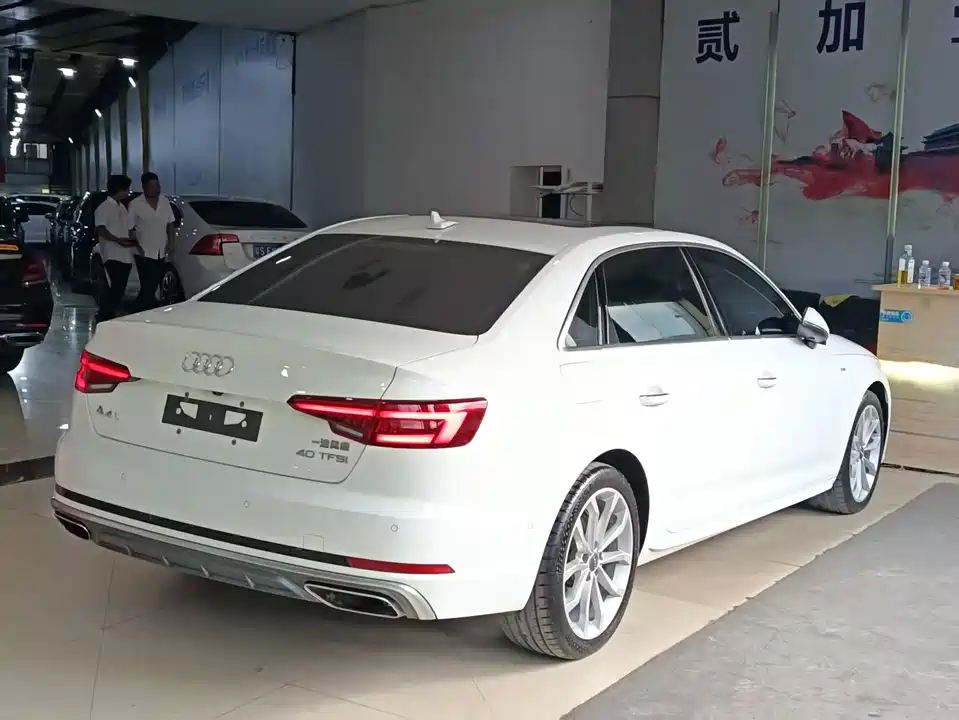 Audi A4L