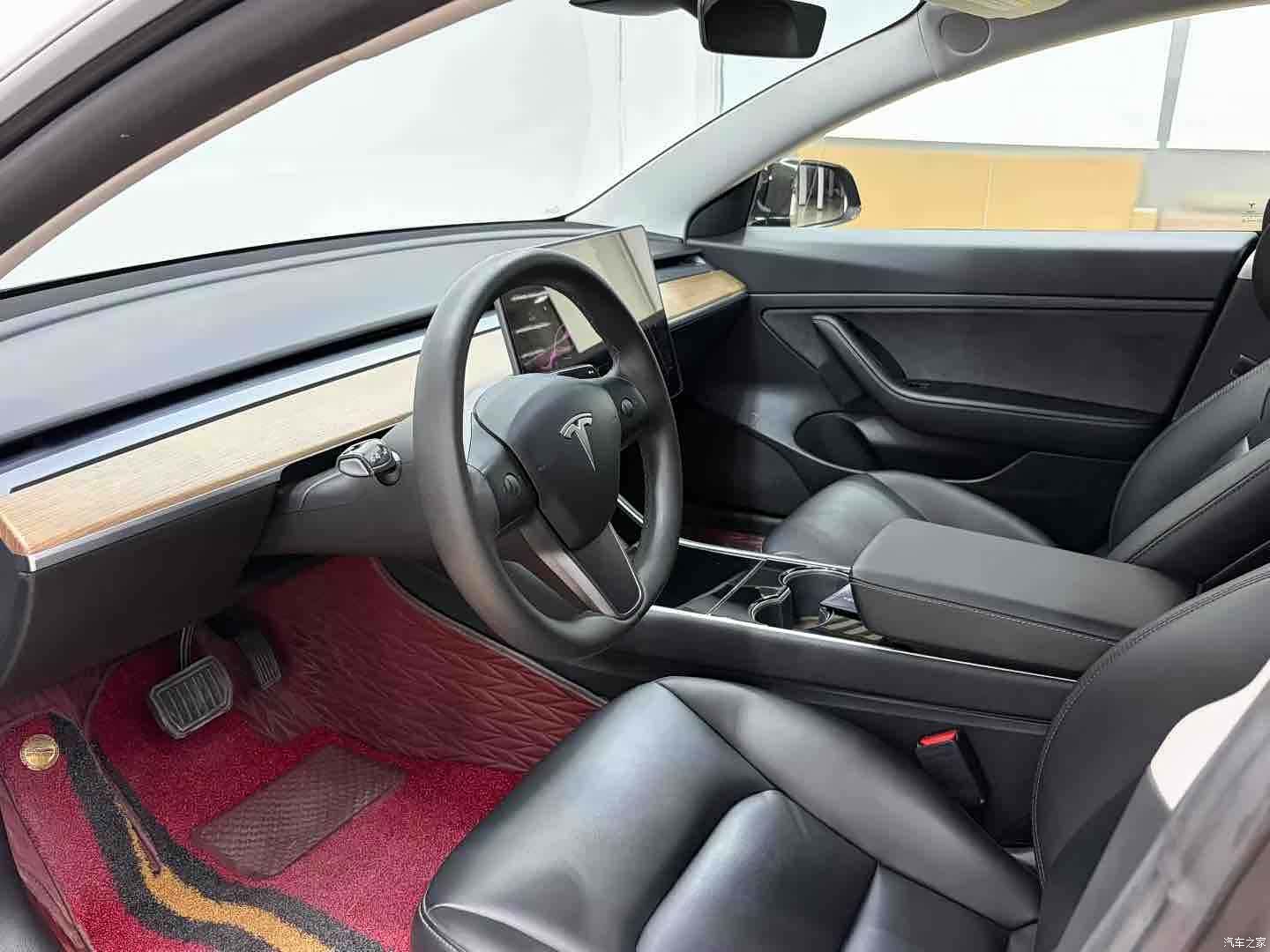 Tesla Model 3, 2020 4