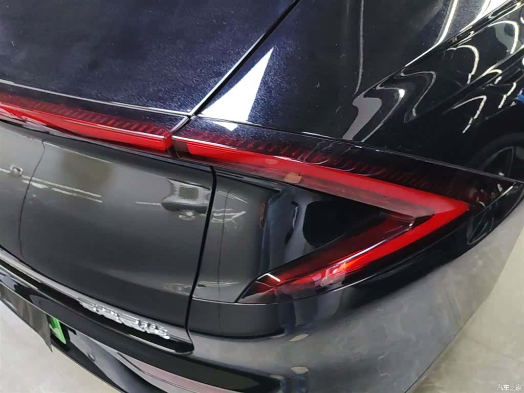 Wuling Starlight, 2025 8