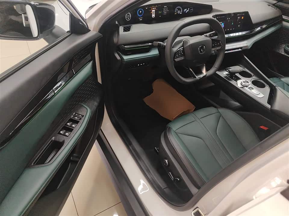 Changan UNI-V Smart iDD