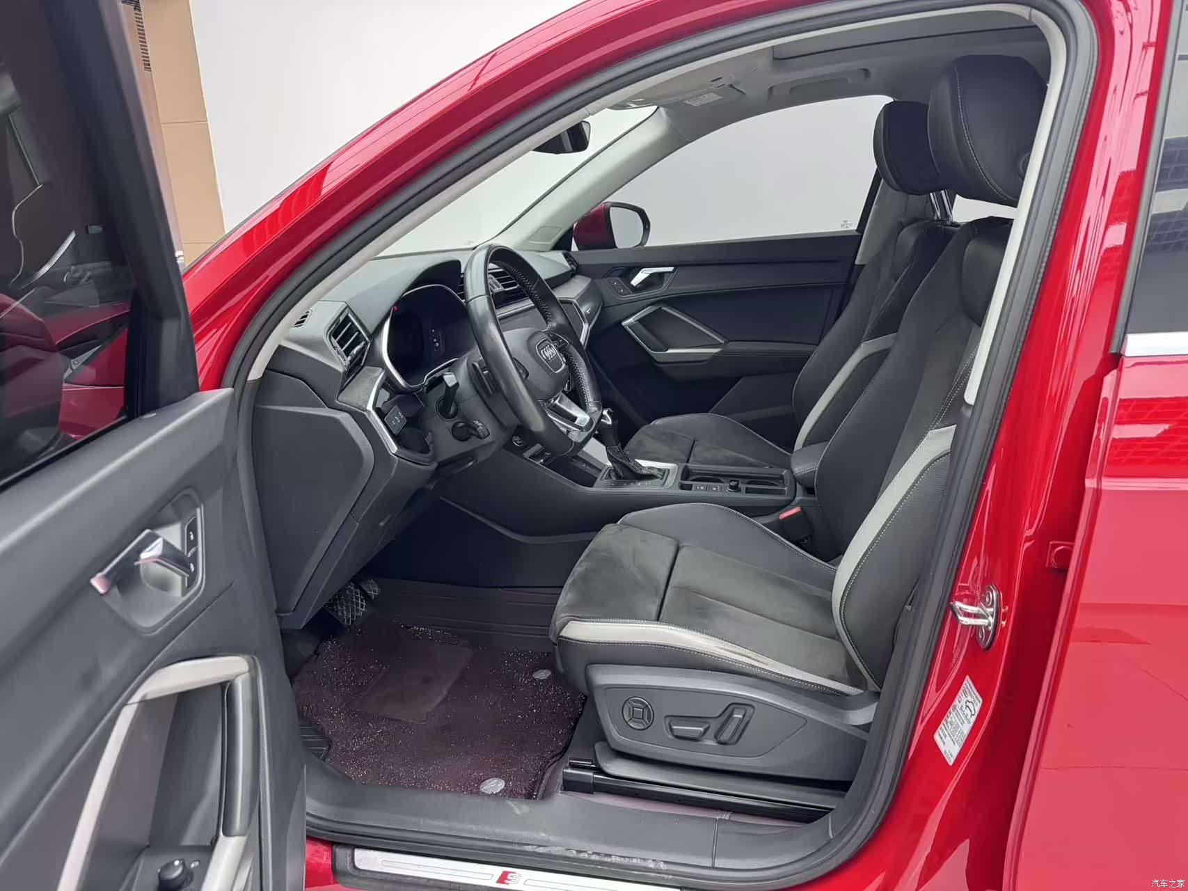 Audi Q3, 2021 10