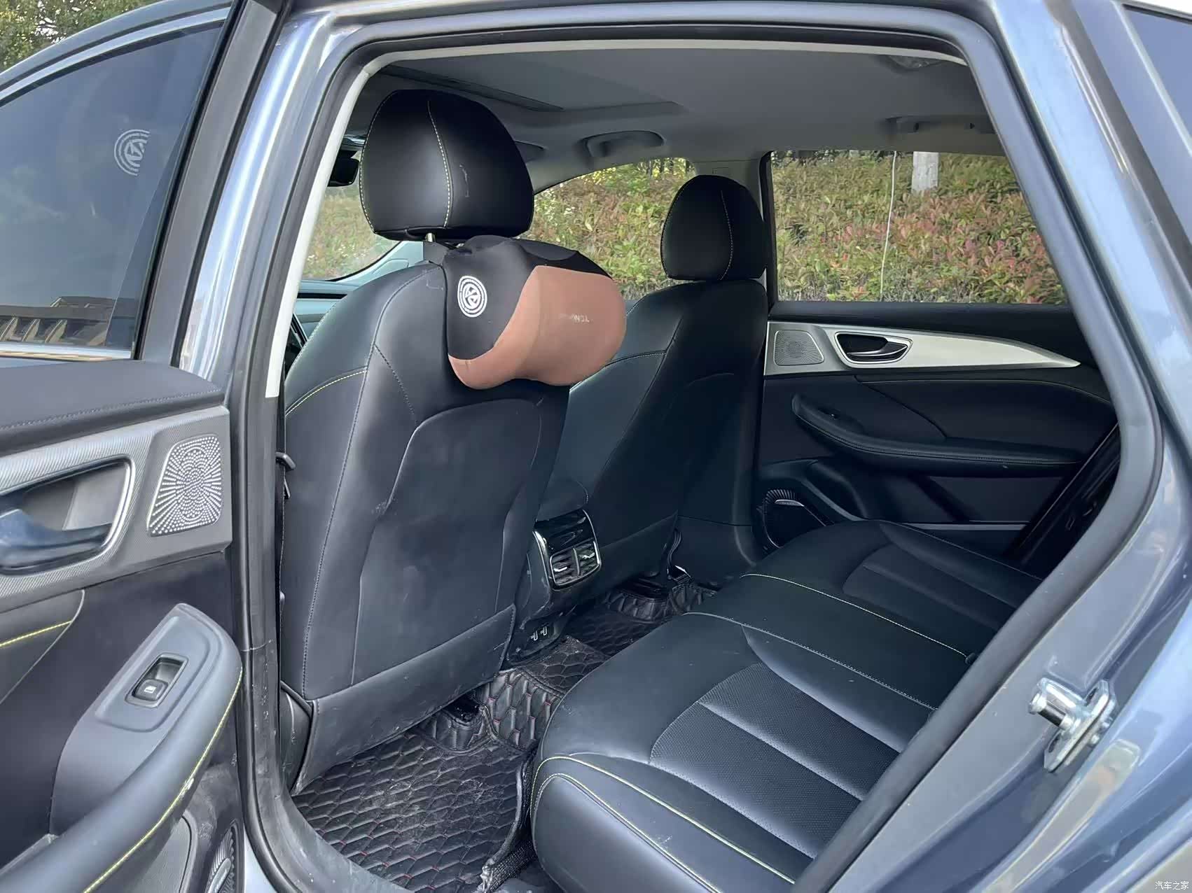 Roewe i6, 2022 10