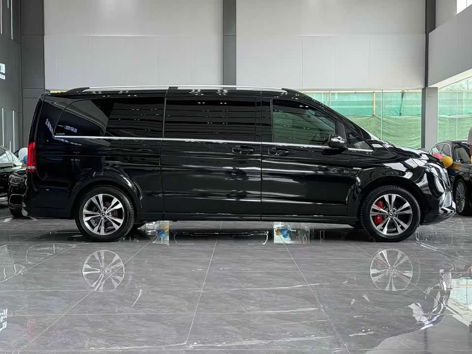 Mercedes-Benz V-class Mercedes-Benz V-class
