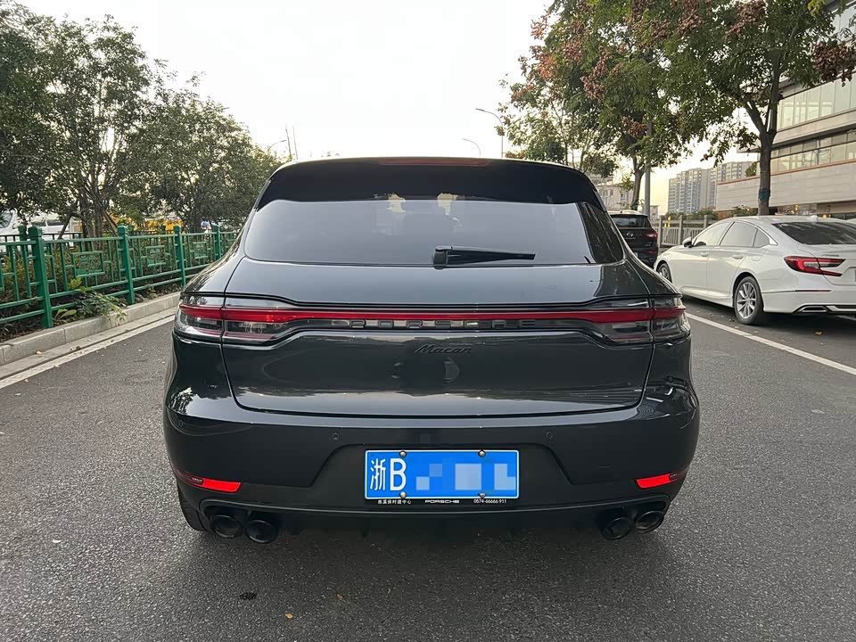 Porsche Macan