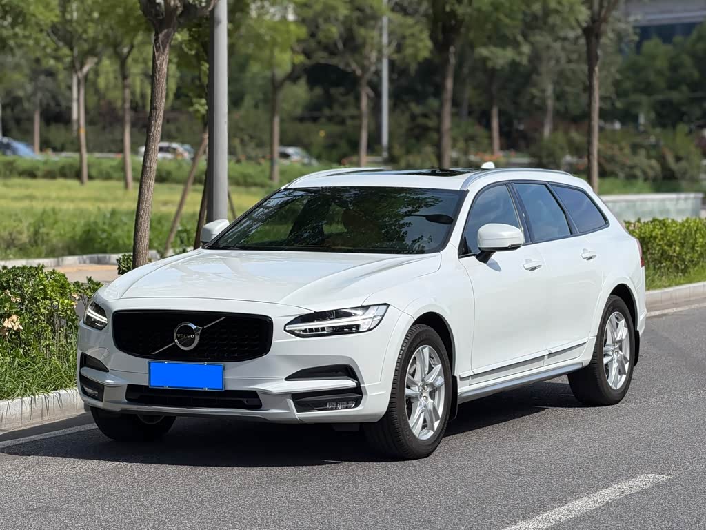 Volvo V90
