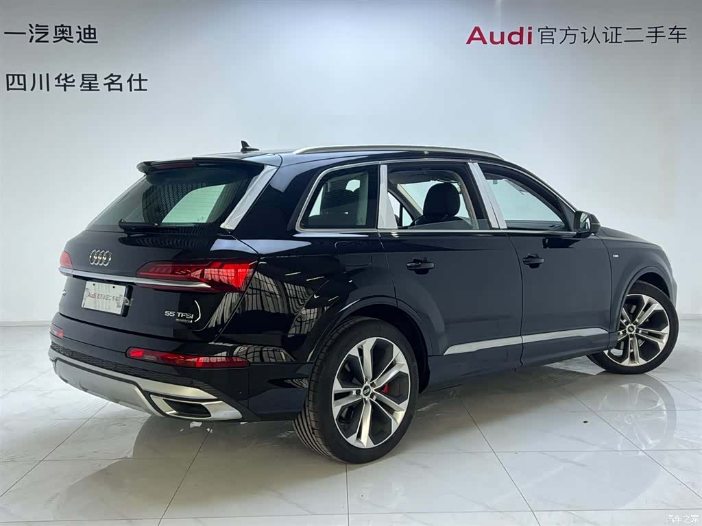 Audi Q7, 2024 4