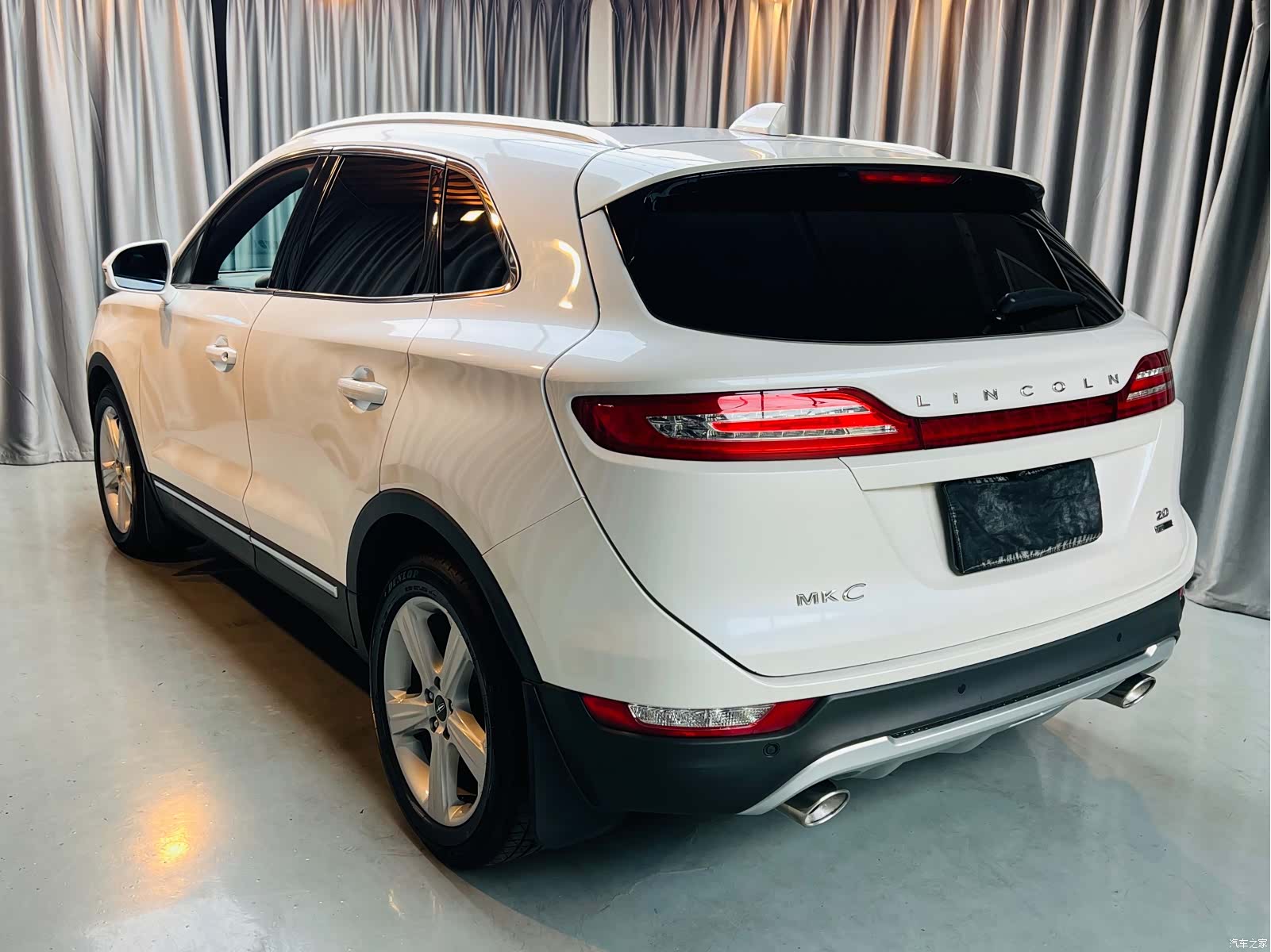 Lincoln MKC, 2015 все фото