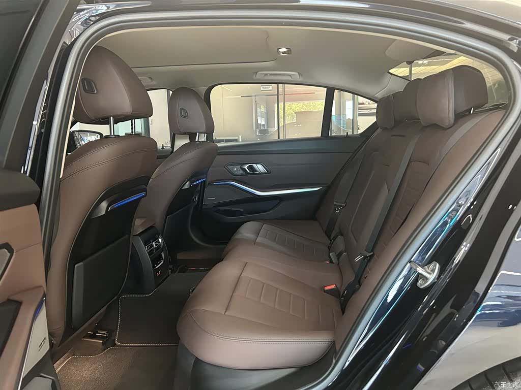 BMW 3 Series, 2021 9