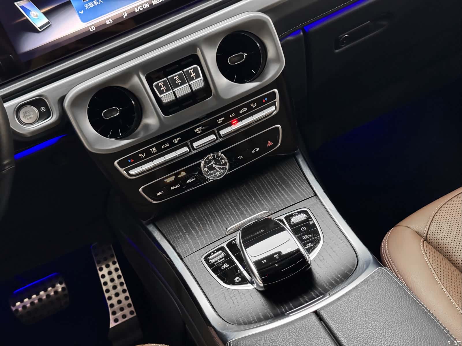 Mercedes-Benz G-Class, 2022 14