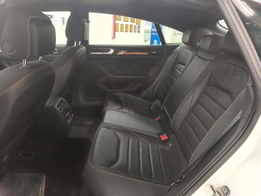 Volkswagen CC, 2024 19