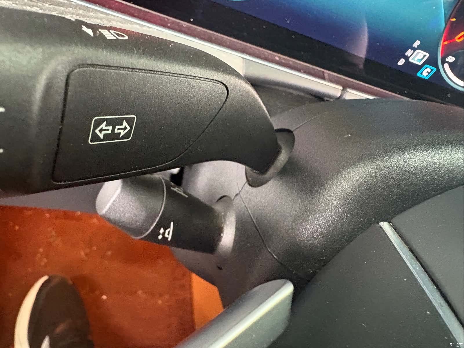 Mercedes-Benz E-Class, 2023 22
