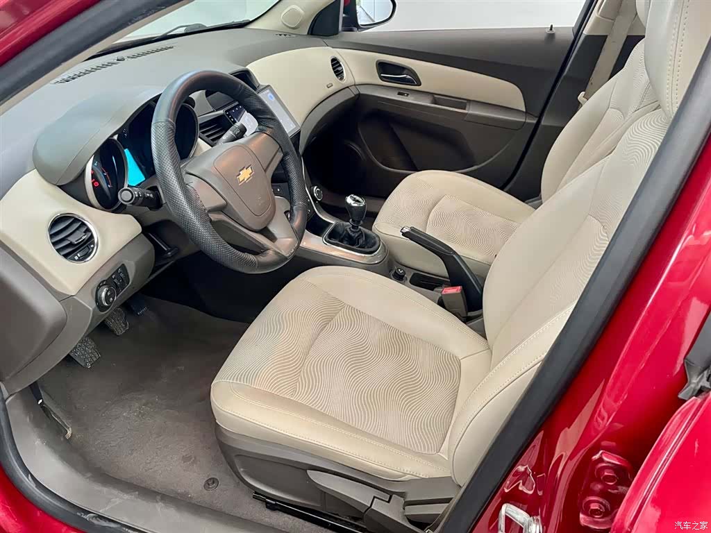 Chevrolet SE, 2015 6