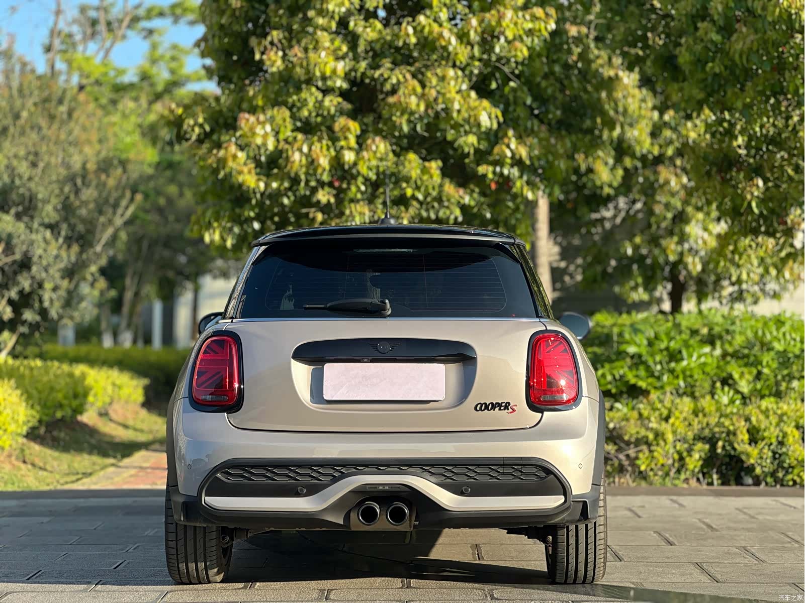 Mini Cooper, 2023 все фото