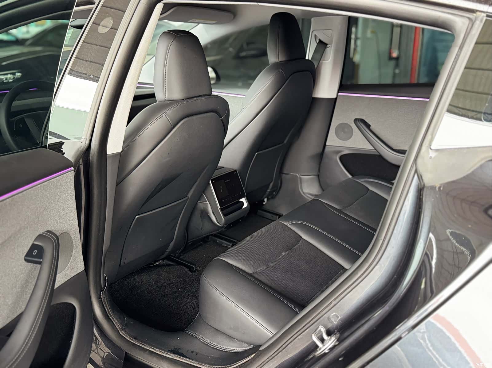 Tesla Model 3, 2024 все фото