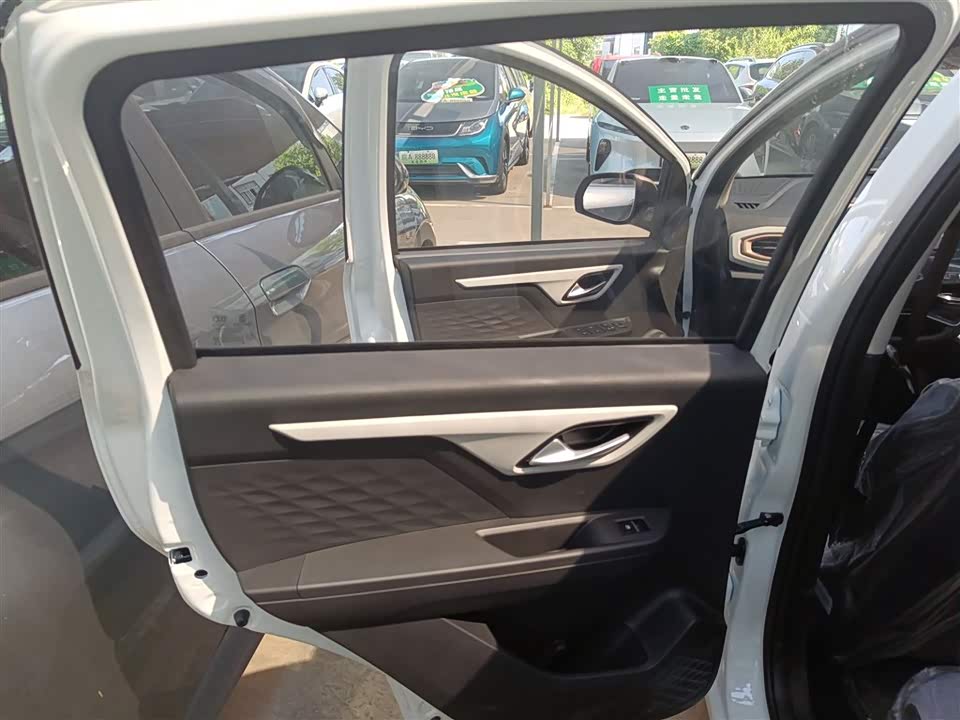 JAC Yttrium is a flower fairy