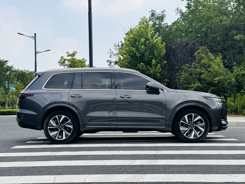 Li Auto Ideal ONE