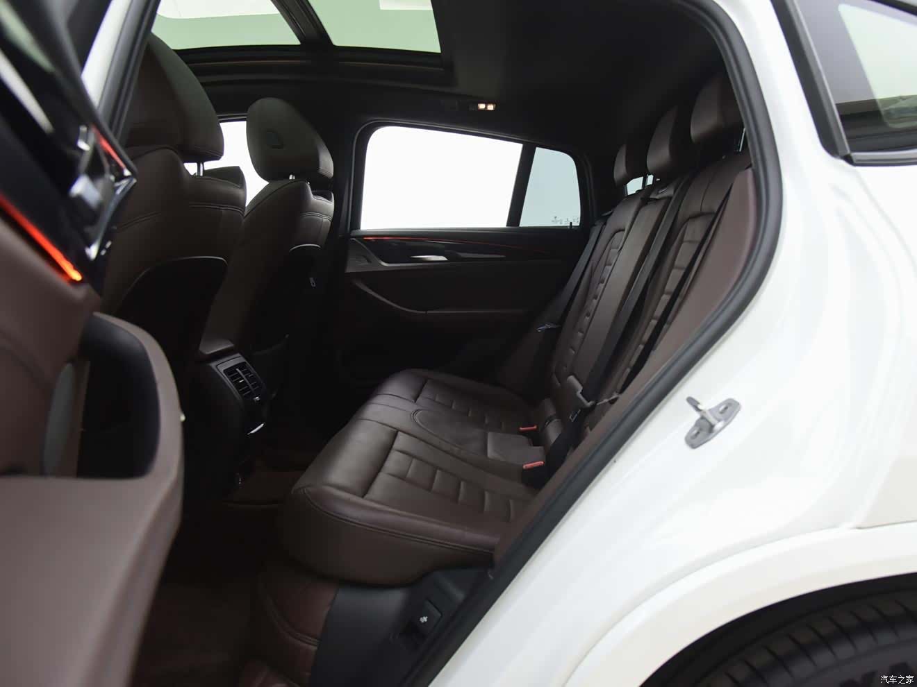 BMW X4, 2019 все фото