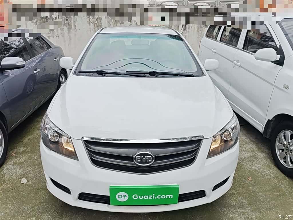 BYD L3, 2015 3