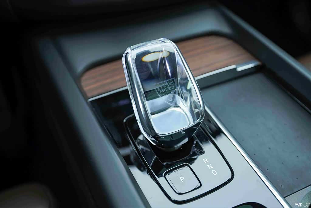 Volvo XC60, 2022 9