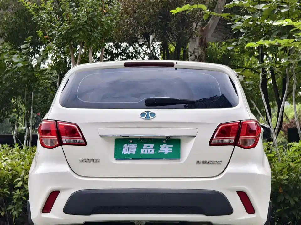 BAIC Shenbao D20