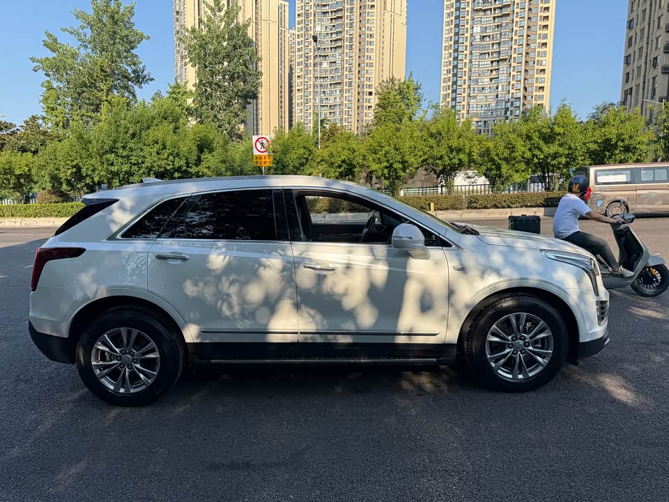 Cadillac XT5