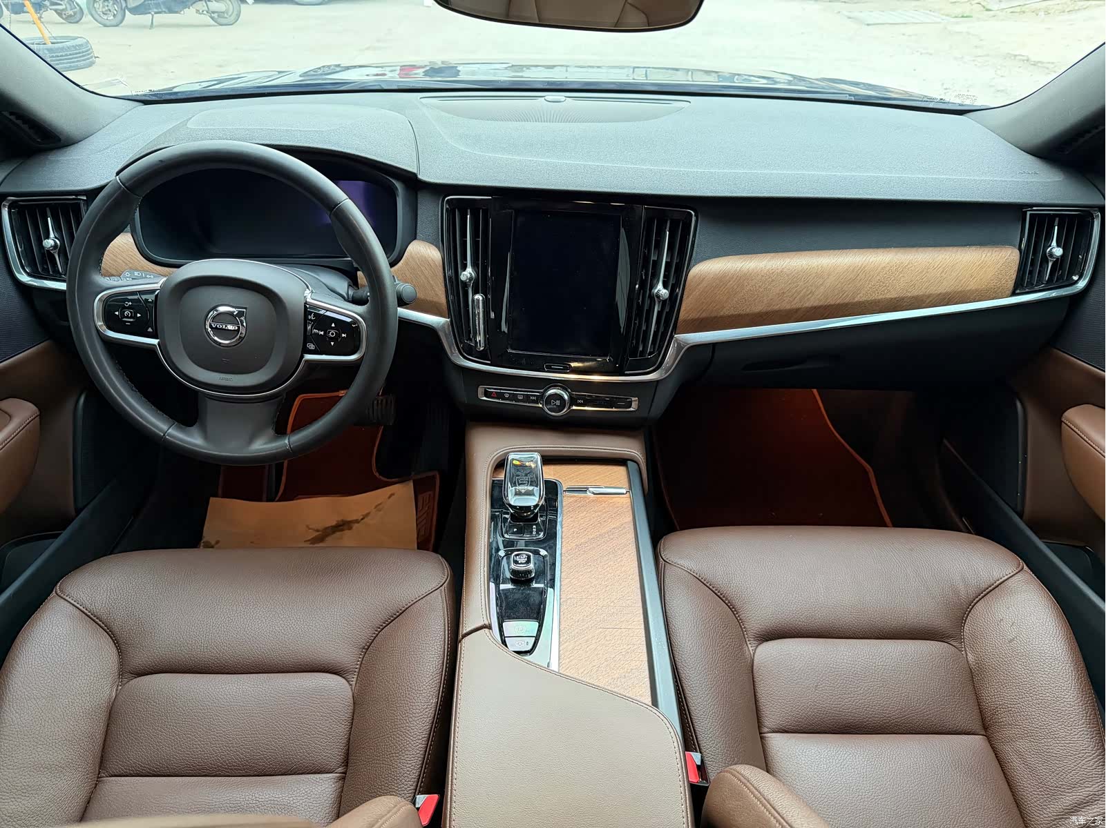 Volvo S90, 2024 все фото