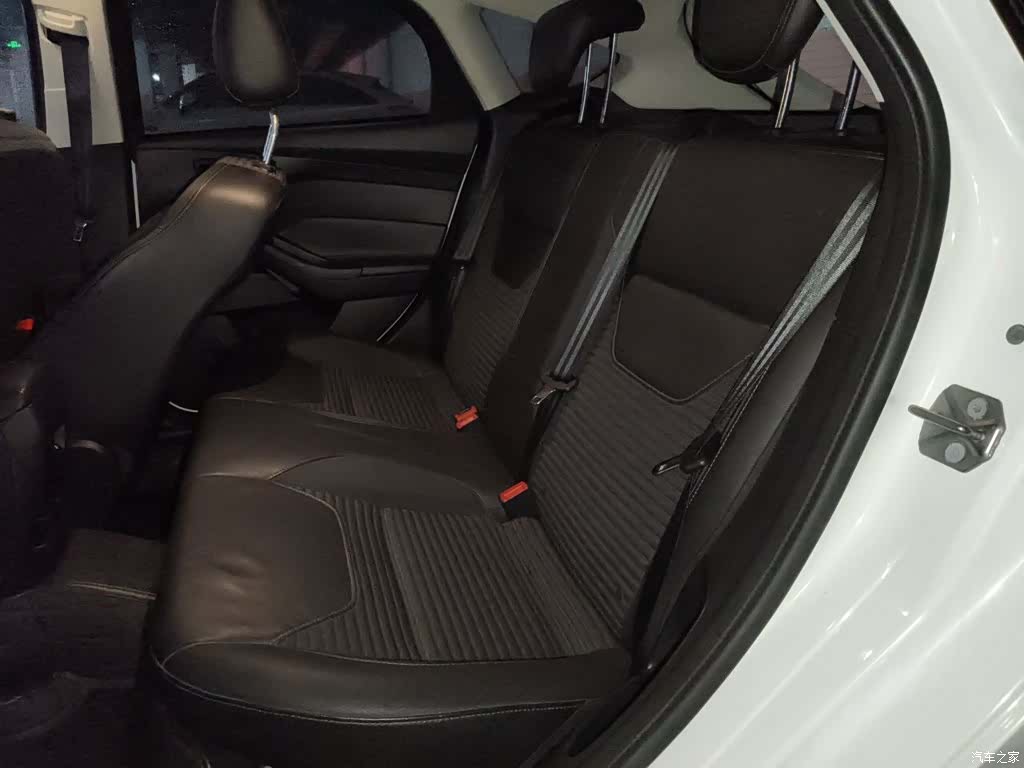 Ford Focus, 2016 14