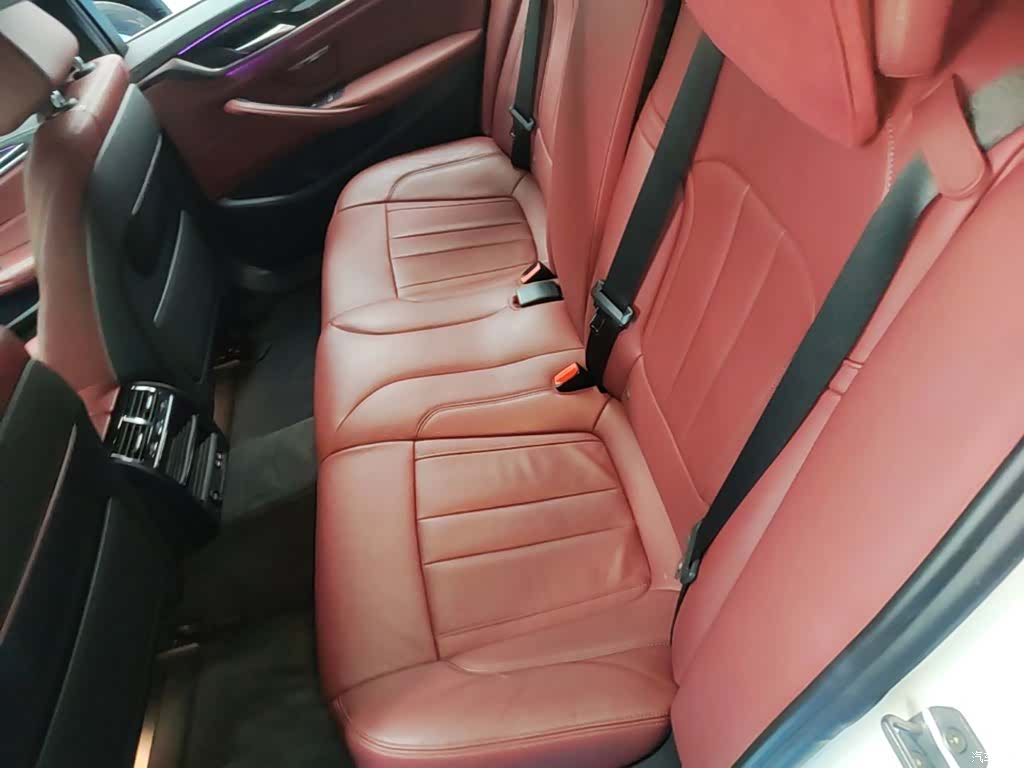 BMW 5 Series, 2019 17