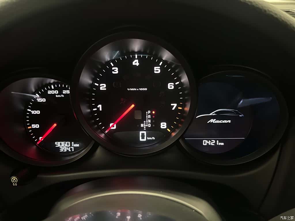 Porsche Macan, 2020 21