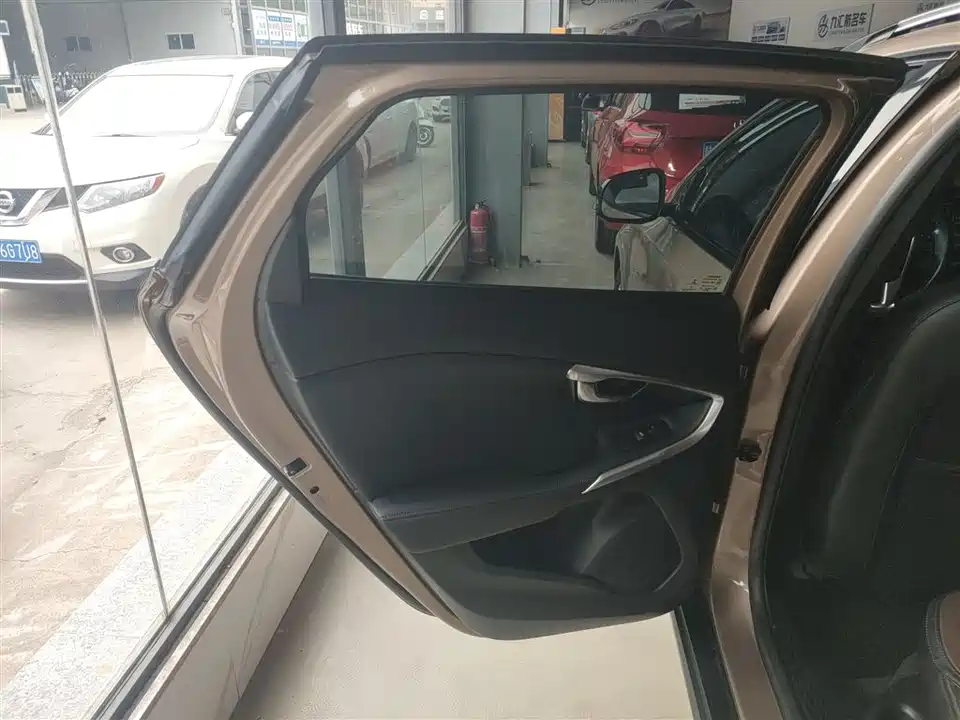 Volvo V40 Volvo V40