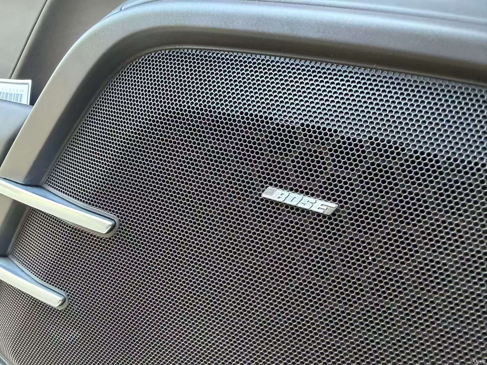 Porsche Cayenne, 2012 11