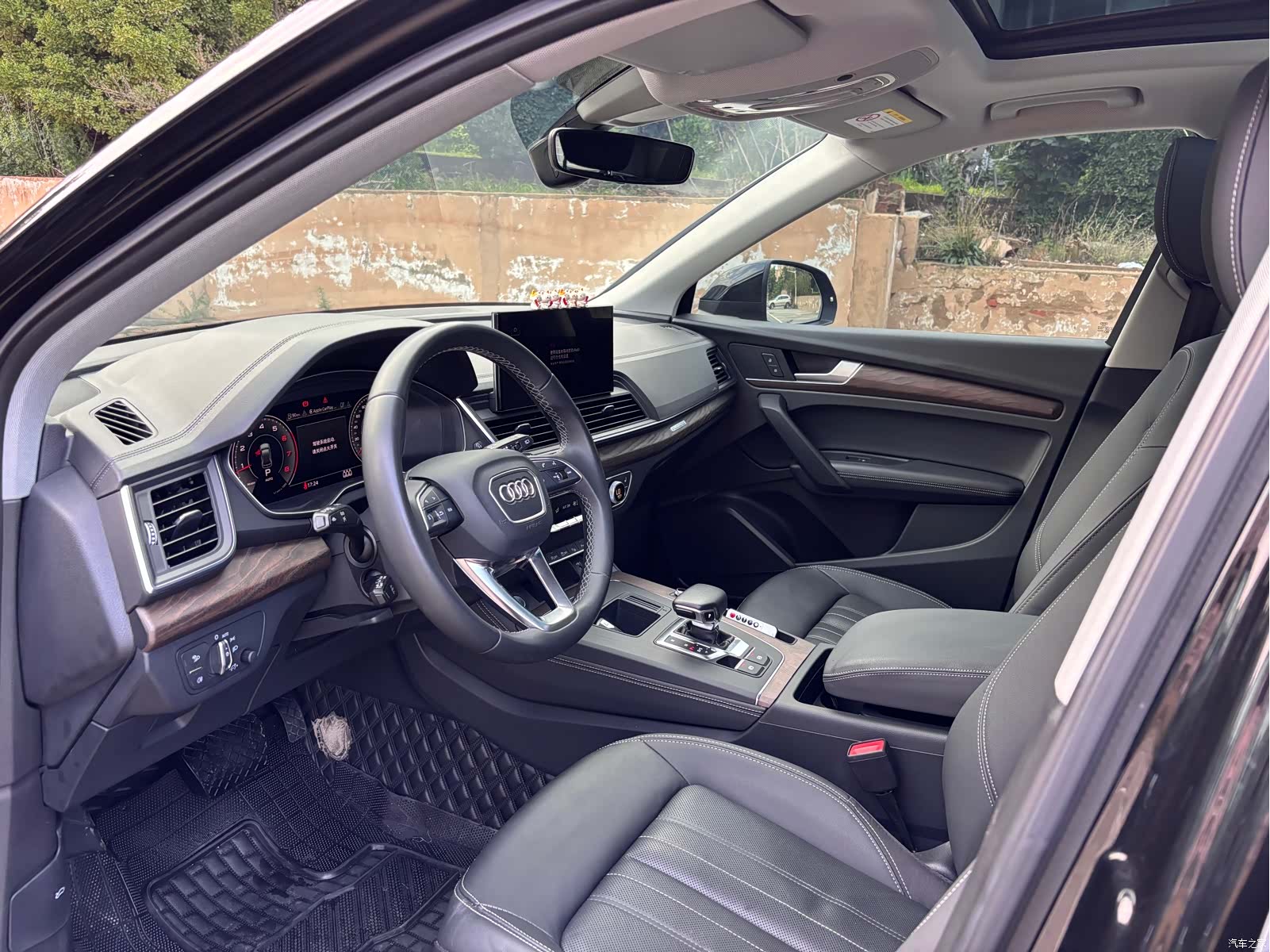 Audi Q5L, 2022 11