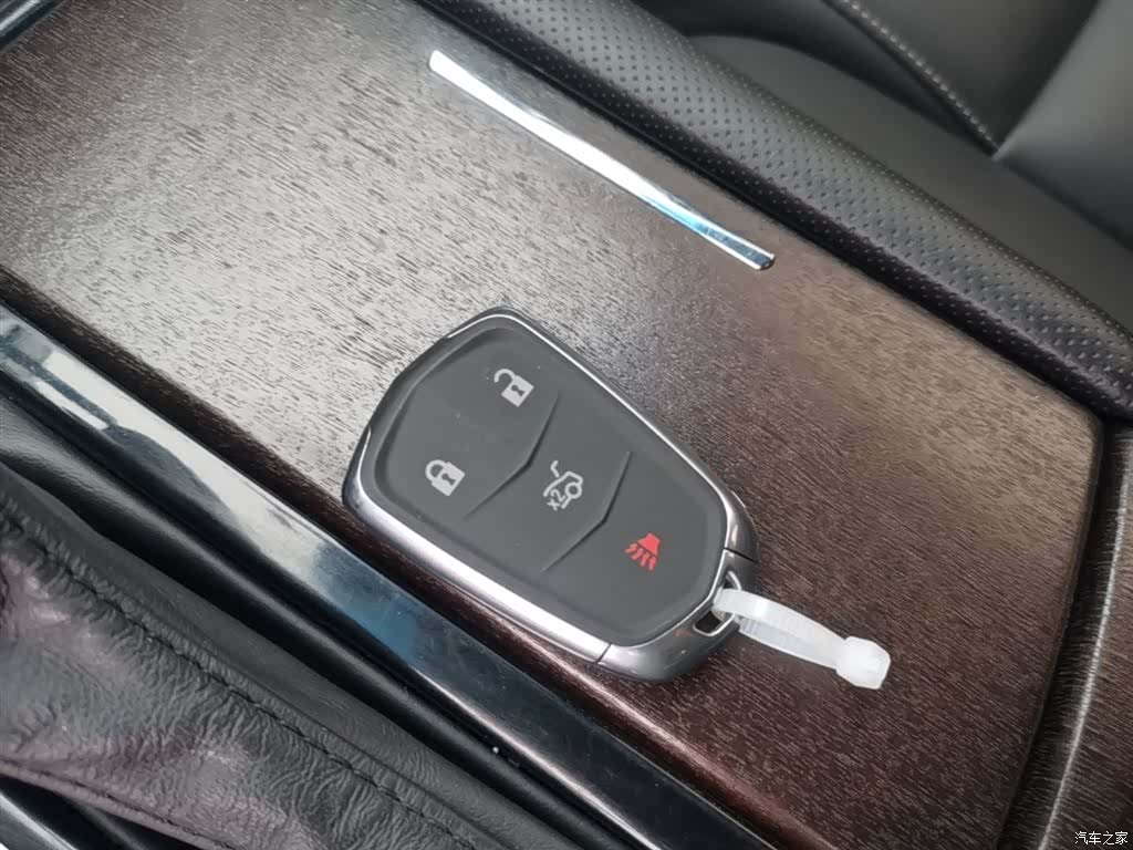 Cadillac XTS, 2018 9
