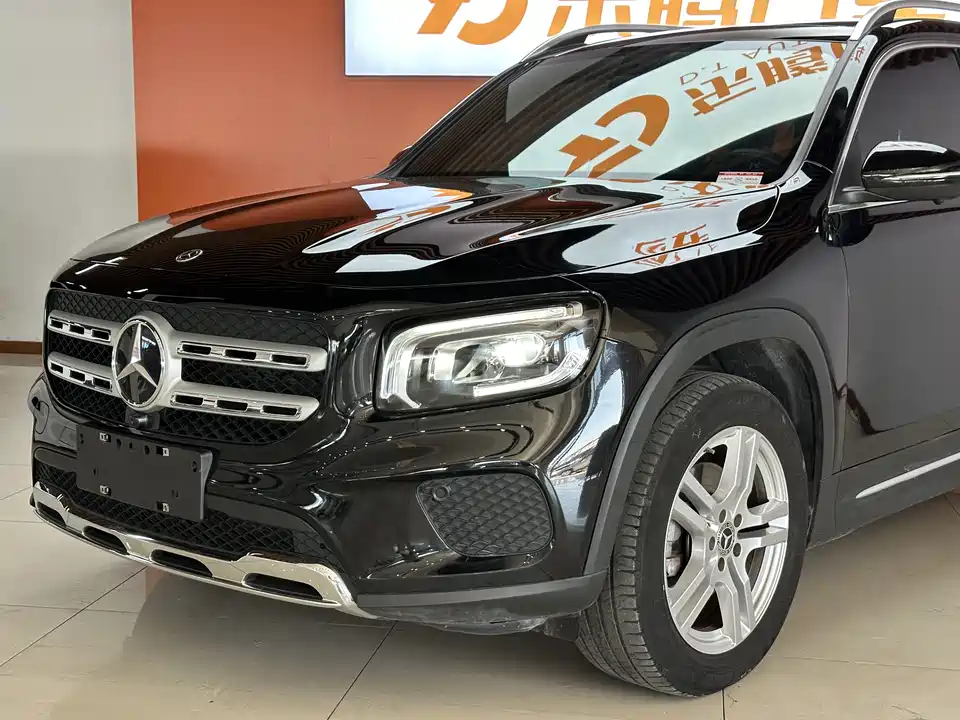Mercedes-Benz GLB Mercedes-Benz GLB