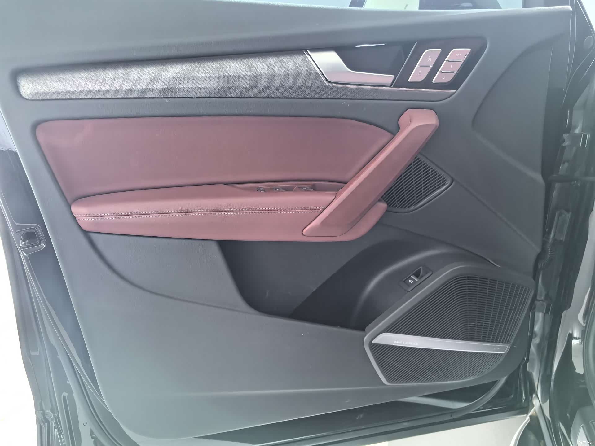 Audi Q5L, 2024 10