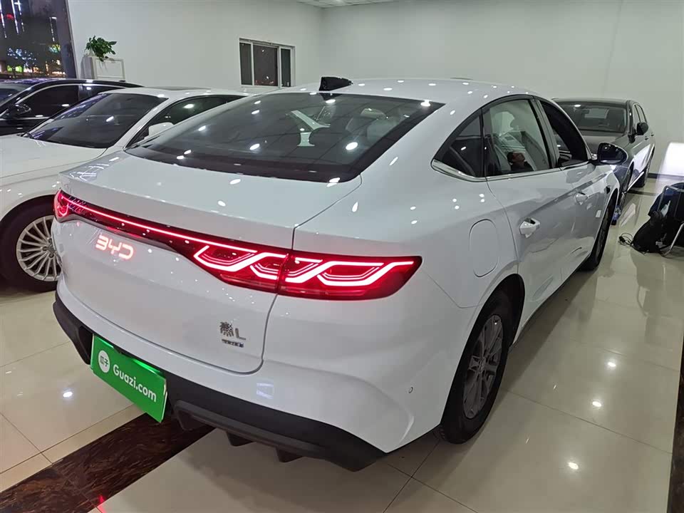 BYD Qin L