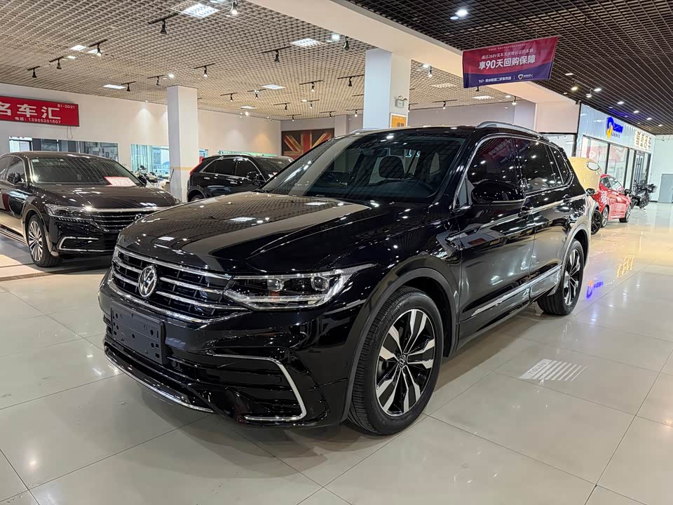 Volkswagen Tiguan L