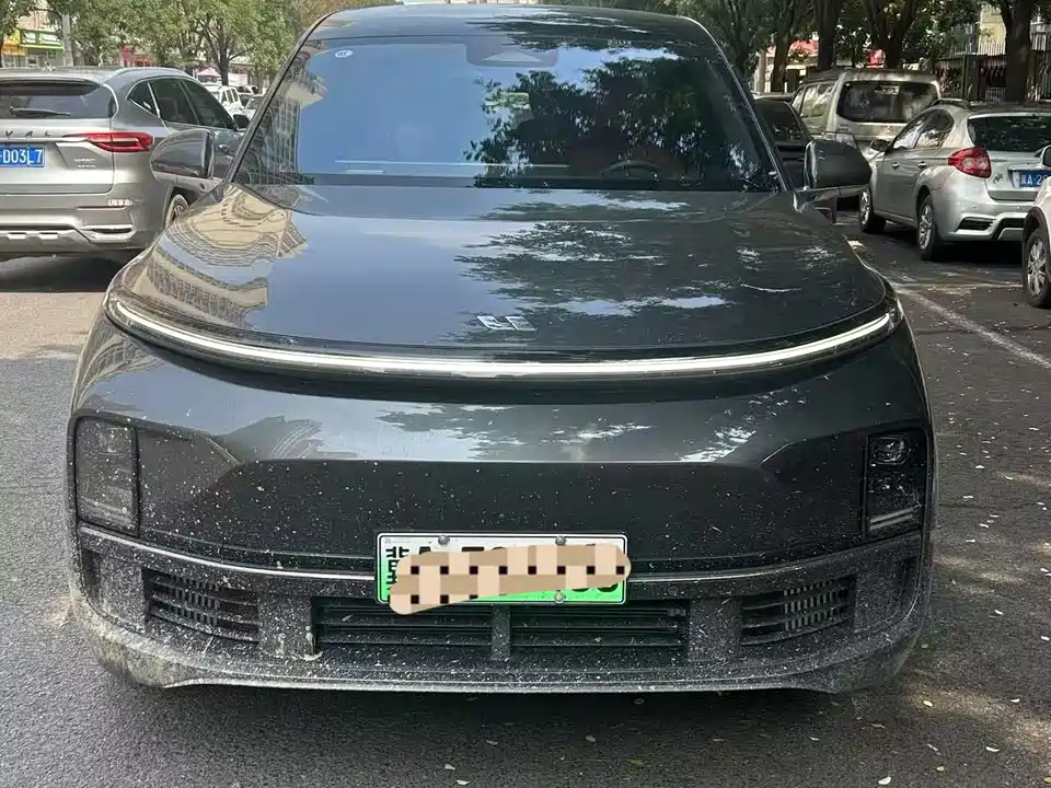 Li Auto Ideal L8
