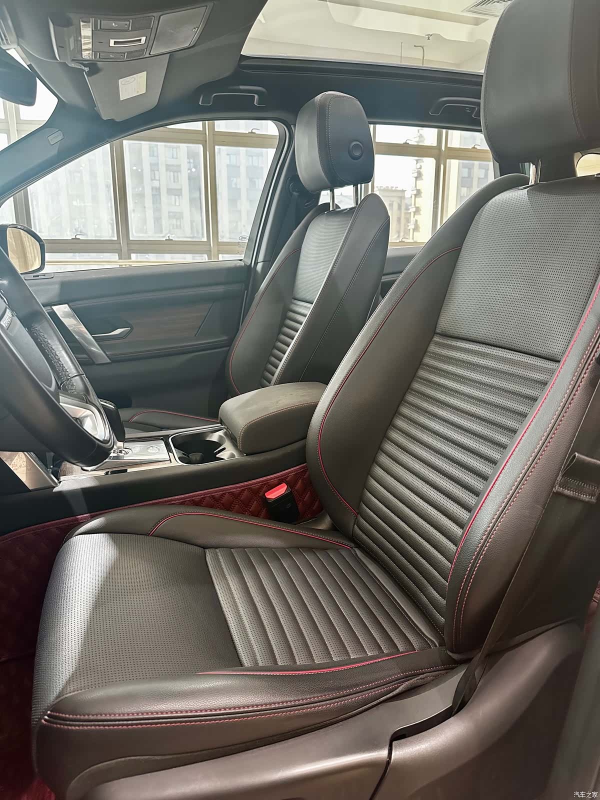 Land Rover Discovery, 2020 13