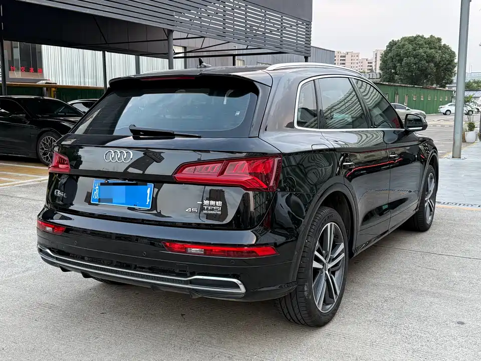 Audi Q5L Audi Q5L