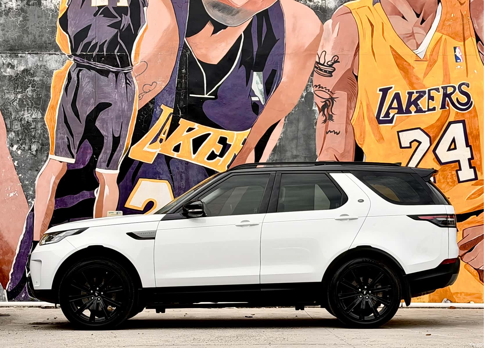 Land Rover Discovery, 2018 3
