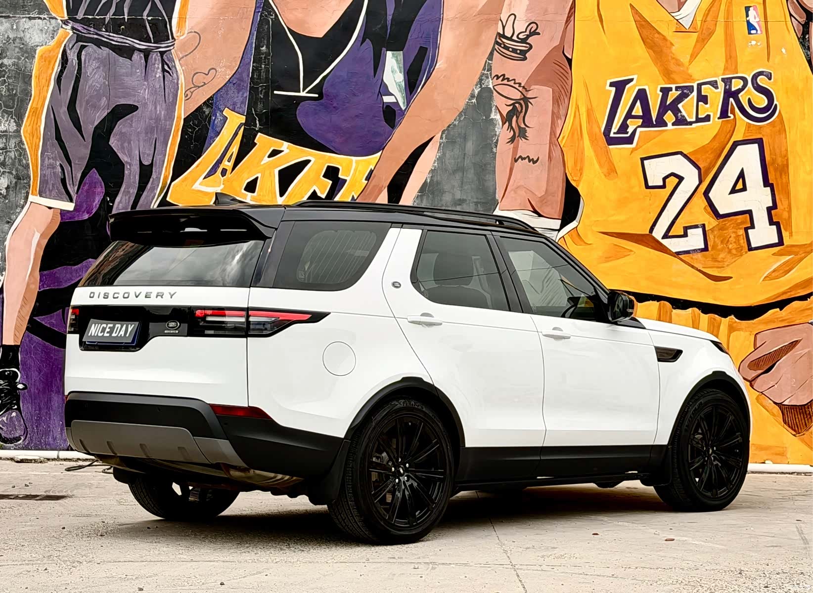 Land Rover Discovery, 2018 4