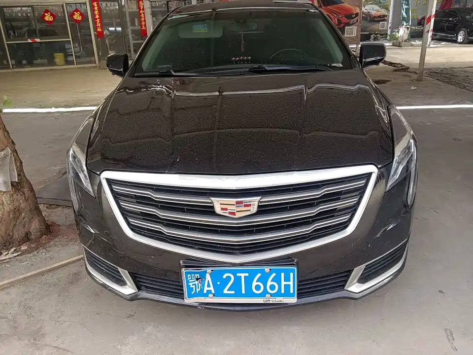 Cadillac XTS