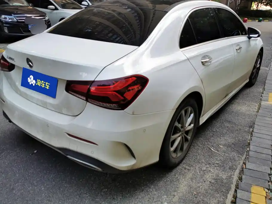 Mercedes-Benz Class A Mercedes-Benz Class A